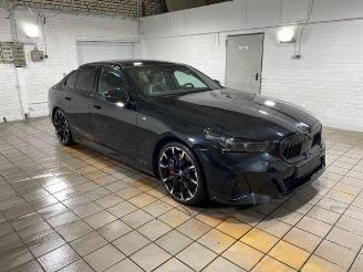 BMW i5 xDrive40 M Sport Pro PANO/HUD/AHK/360/B&W picture 3