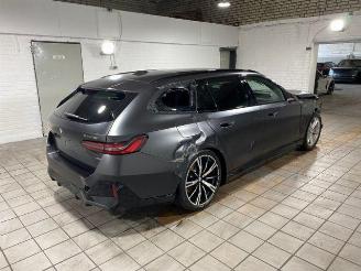 BMW i5 eDrive40 Touring M Sport Pro PANO/HUD/360/H&K picture 9