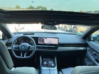 BMW 5-serie e xDrive M Sport Pro PANO/HUD/360/B&W/NAVI picture 16