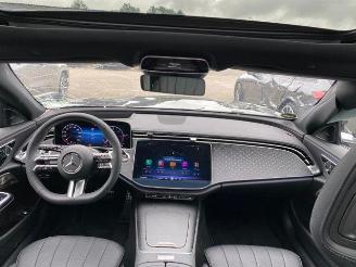 Mercedes E-klasse 450d T 4Matic AMG Lin Prmium Plus PANO/HUD picture 21