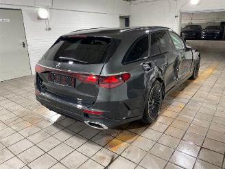 Vaurioauto  passenger cars Mercedes E-klasse 450d T 4Matic AMG Lin Prmium Plus PANO/HUD 2026/6