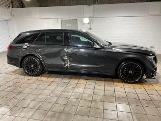 Mercedes E-klasse 450d T 4Matic AMG Lin Prmium Plus PANO/HUD picture 10