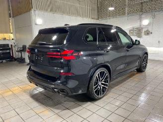 skadebil auto BMW X5 xDrive50e M Sport Pro PANO/HUD/AHK/360/H&K 2026/3