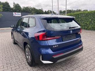 Voiture accidenté BMW iX1 eDrive20 AHK/KAM/NAVI 2024/12