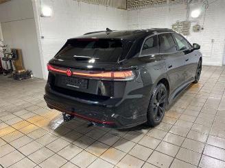 Damaged car Volkswagen ID.7 Tourer GTX 4Motion HUD/AHK/360/NAVI/H&K 2026/1
