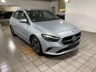 krockskadad bil auto Mercedes B-klasse  2025/6