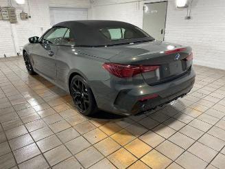 krockskadad bil auto BMW M4 40i xDrive Cabrio HUD/H&K 2025/3
