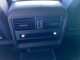 Porsche Cayenne E-Hybrid Black Edition PANO/CHRONO/BOSE picture 18