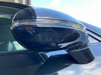 Porsche Cayenne E-Hybrid Black Edition PANO/CHRONO/BOSE picture 23