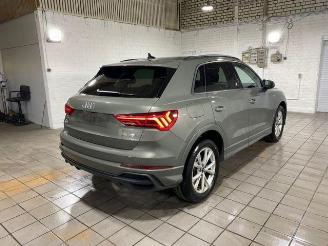 Coche accidentado Audi Q3 35 TDI S line KAM/NAVI 2025/8