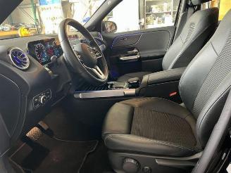Mercedes EQB 300 4Matic KAM/NAVI picture 16