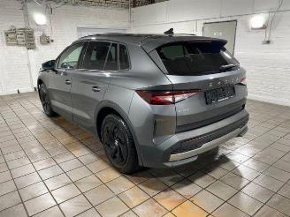 krockskadad bil auto Skoda Elroq 50 Tour Studio KAM/NAVI 2025/9