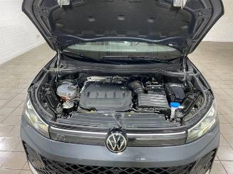 Volkswagen Tiguan 2.0 TDI DSG 4Motion R-LinePANO/360/NAVI picture 13