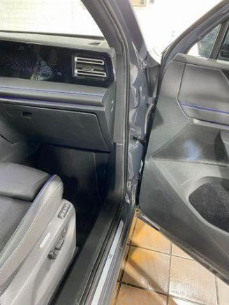 Volkswagen Tiguan 2.0 TDI DSG 4Motion R-LinePANO/360/NAVI picture 17
