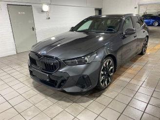 BMW i5 eDrive40 Touring M Sport Pro HUD/360/AHK/B&W picture 4