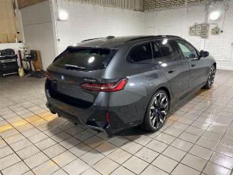 BMW i5 eDrive40 Touring M Sport Pro HUD/360/AHK/B&W picture 14