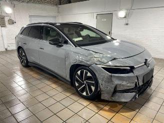 Volkswagen ID.7 Tourer Pro 82 kWh PANO/HUD/AHK/360/H&K/NAVI picture 7