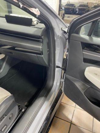 Volkswagen ID.7 Tourer Pro 82 kWh PANO/HUD/AHK/360/H&K/NAVI picture 13