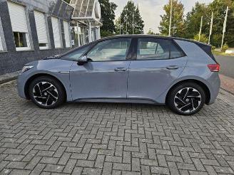 Volkswagen ID.3 Pro picture 4