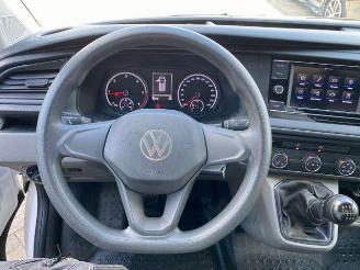 Volkswagen Transporter  picture 21
