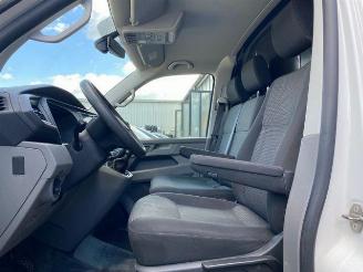 Volkswagen Transporter  picture 18