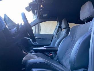 BMW iX1 eDrive20 M Sport HUD/AHK/360 - Drivable picture 19
