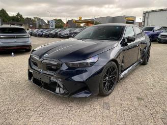 BMW M5 Limousine PANO/HUD/AHK/360/B&W/NAVI picture 10