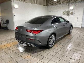 Voiture accidenté Mercedes Cla-klasse 250e Coupe AMG Line PANO/AHK/KAM/NAVI 2023/2