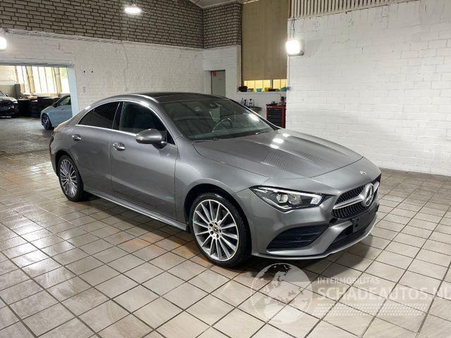 Mercedes Cla-klasse 250e Coupe AMG Line PANO/AHK/KAM/NAVI