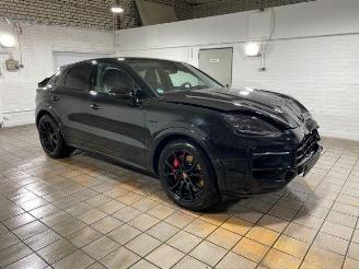Porsche Cayenne S E-Hybrid Coupe CHRONO/PANO/HUD/AHK/360 picture 2