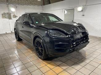 krockskadad bil auto Porsche Cayenne S E-Hybrid Coupe CHRONO/PANO/HUD/AHK/360 2025/6