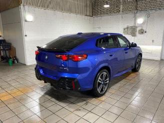 skadebil auto BMW iX2 eDrive20 M Sport Pro AHK/KAM/NAVI 2025/2