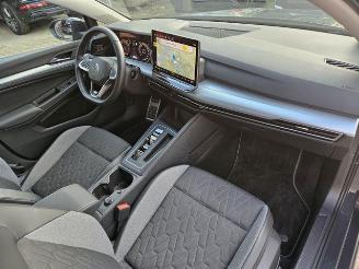 Volkswagen Golf 1.5 TSI DSG Goal picture 18