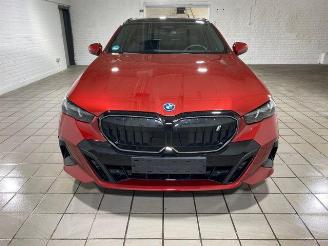 BMW i5 eDrive40 Touring M Sport Pro PANO/HUD/360/AHK picture 5