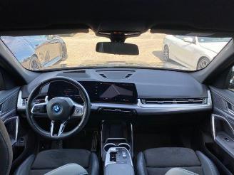 BMW iX1 xDrive30 M Sport Pro HUD/AHK/360/NAVI picture 16