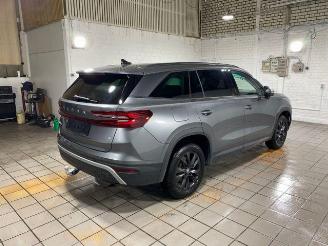 Skoda Kodiaq iV 1.5 TSI e-Hybrid Selection AHK/KAM picture 2
