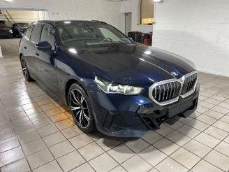 BMW 5-serie i Touring M Sport HUD/AHK/360/H&K/NAVI picture 4