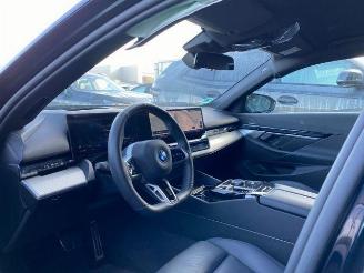 BMW i5 eDrive40 Touring M Sport HUD/AHK/360/H&K/NAVI picture 12