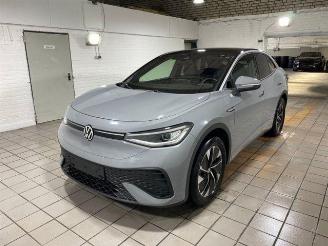 Voiture accidenté Volkswagen ID.5 Pro 82 kWh AHK/NAVI 2023/8