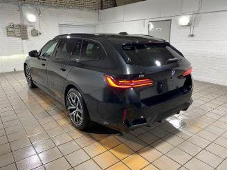 Vaurioauto  passenger cars BMW i5 eDrive40 Touring M Sport Pro HUD/AHK/360/H&K 2025/6