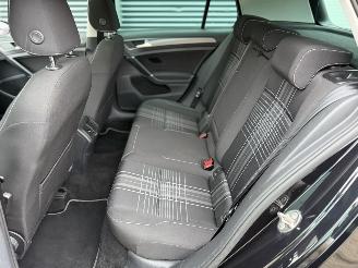Volkswagen Golf 1.4 TSI Lounge Pano Stoelverwarming Cruise Carplay picture 31