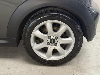 Mini Cooper S 1.6 Unieke Km stand Pano Cruise Leder Navi Clima picture 26