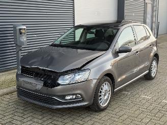 škoda osobní automobily Volkswagen Polo 1.2 TSI Lounge Pano Cruise Clima Lage Km Stand 2015/7