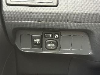 Toyota Auris 1.8 Hybrid | Camera | Clima | Unieke km stand | picture 30