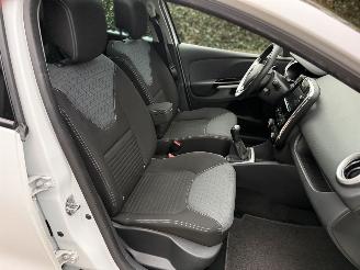 Renault Clio Expression | Glas dak | Cruise | Clima | Navi | NAP | picture 31