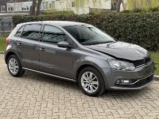 Volkswagen Polo 1.2 TSI | Highline | Cruise control | PDC | 1e Eigenaar | picture 14