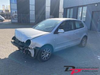 Uttjänta bilar auto Volkswagen Polo Polo IV (9N1/2/3), Hatchback, 2001 / 2012 1.4 16V 2002/3