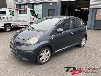 Uttjänta bilar auto Toyota Aygo Aygo (B10), Hatchback, 2005 / 2014 1.0 12V VVT-i 2007/3