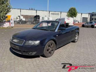Vrakbiler auto Audi A4 A4 Cabriolet (B6), Cabrio, 2002 / 2005 3.0 V6 30V 2002/7