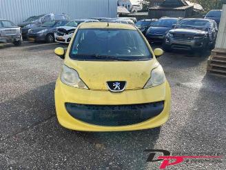 Peugeot 107 107, Hatchback, 2005 / 2014 1.0 12V picture 2